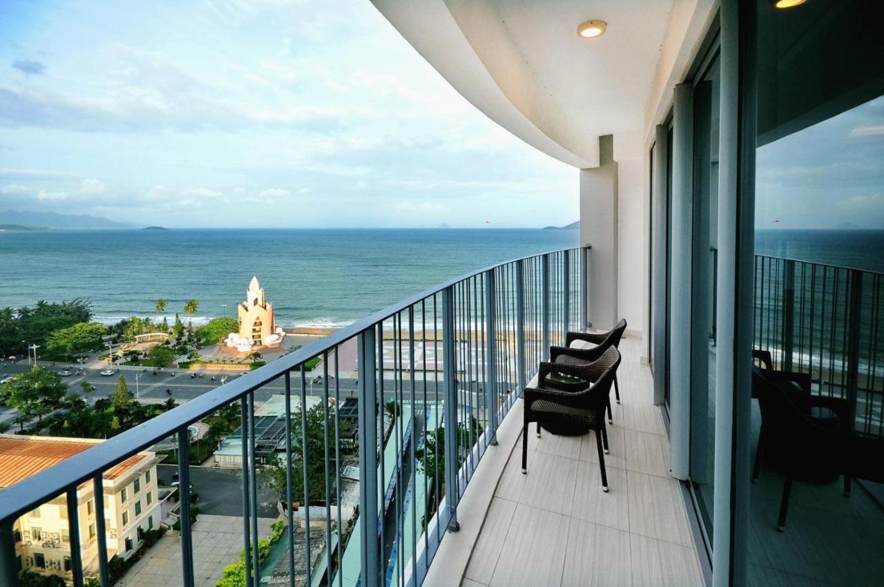 Homie Panorama Beachfront Residences Nha Trang Luaran gambar